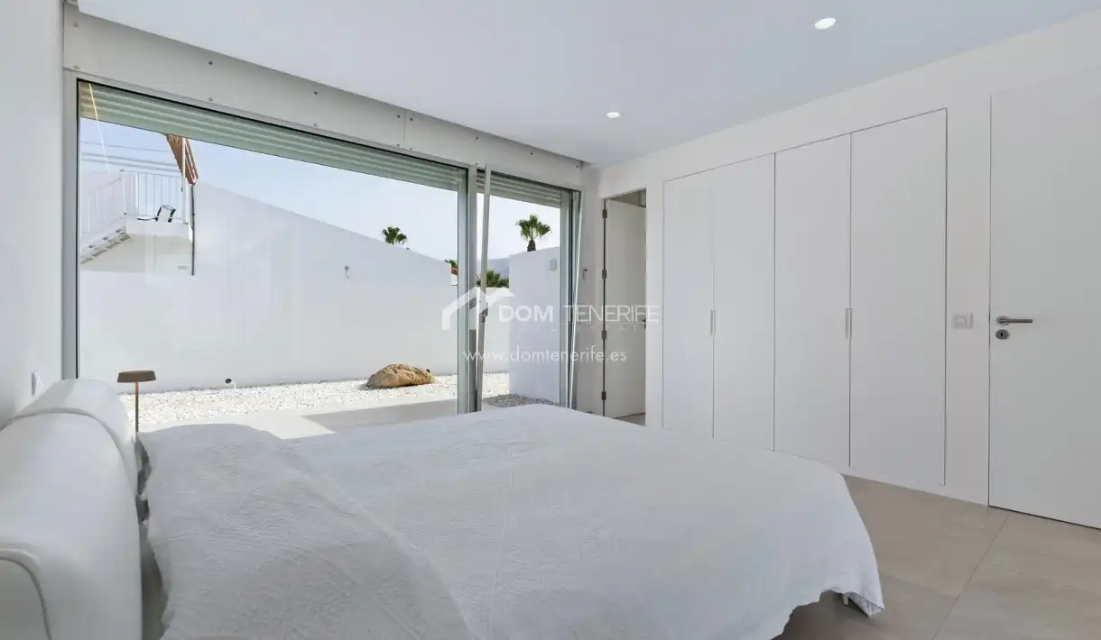 Casa amb piscina en venda a Playa de San Juan, imagen 29