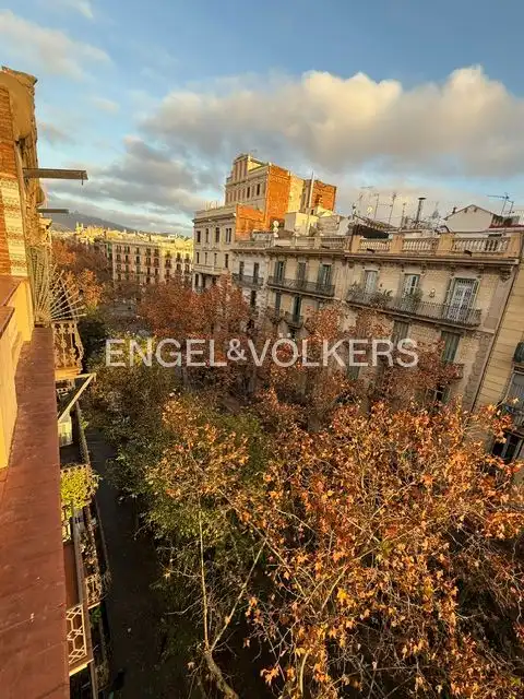 Vista exterior de Loft de lloguer en Barcelona amb Aire condicionat, Calefacció i Parquet