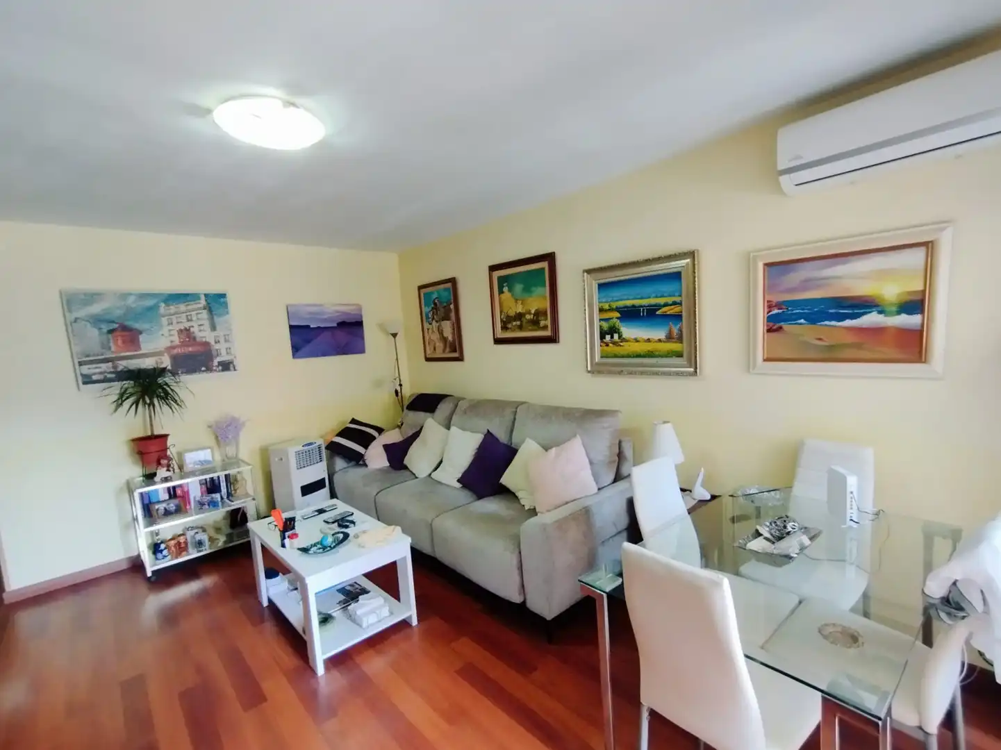Flat with lift for sale in Carrer Josep Burguera