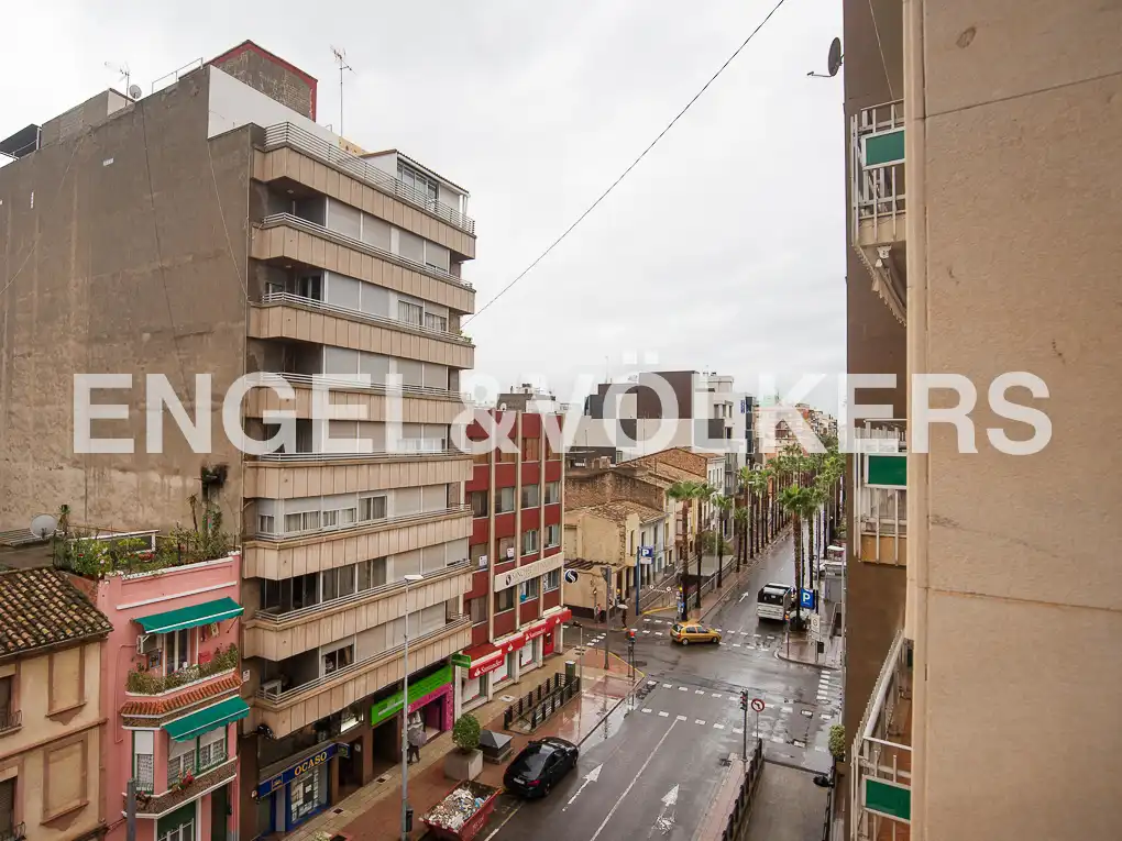 Vista exterior de Apartament en venda en Vila-real amb Calefacció i Balcó