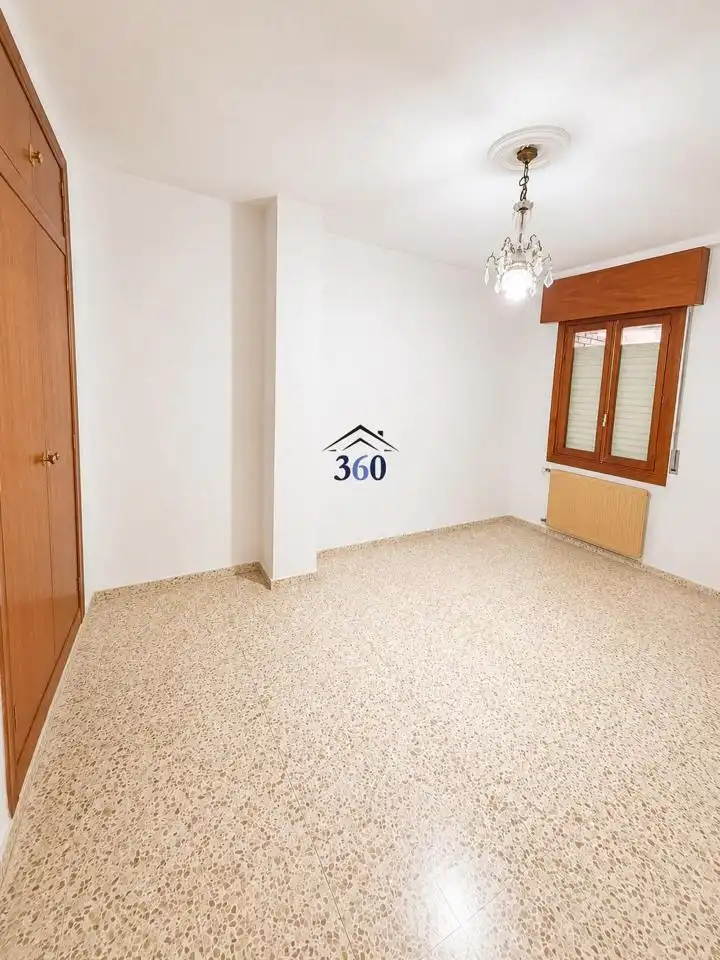 Piso en venta en Cáceres con Aire acondicionado, Terraza y Amueblado