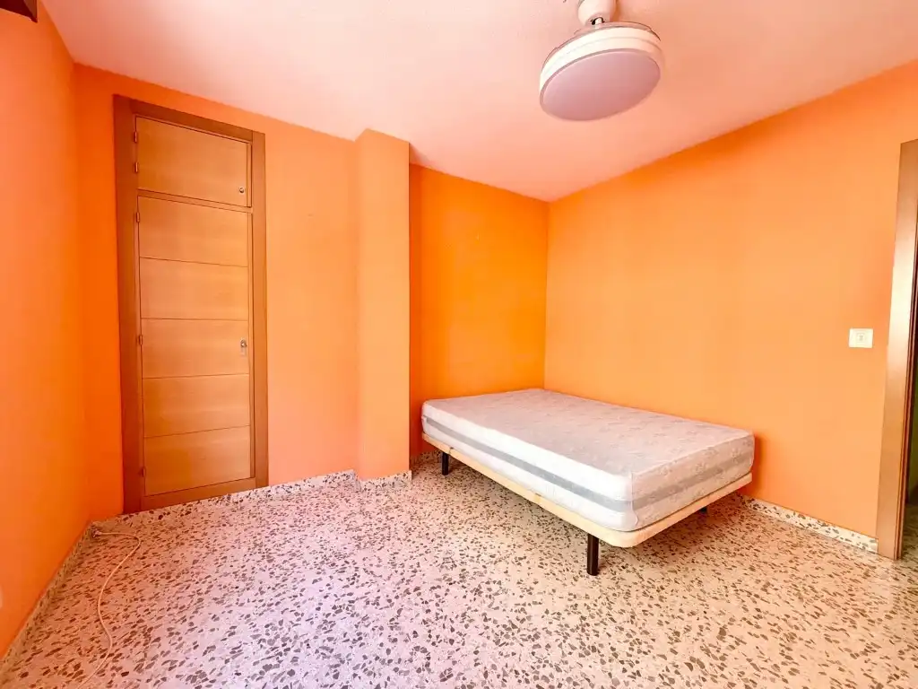 Flat with lift for sale in Calle Rodriguez De La Fuente (Torre Del Mar), imagen 8