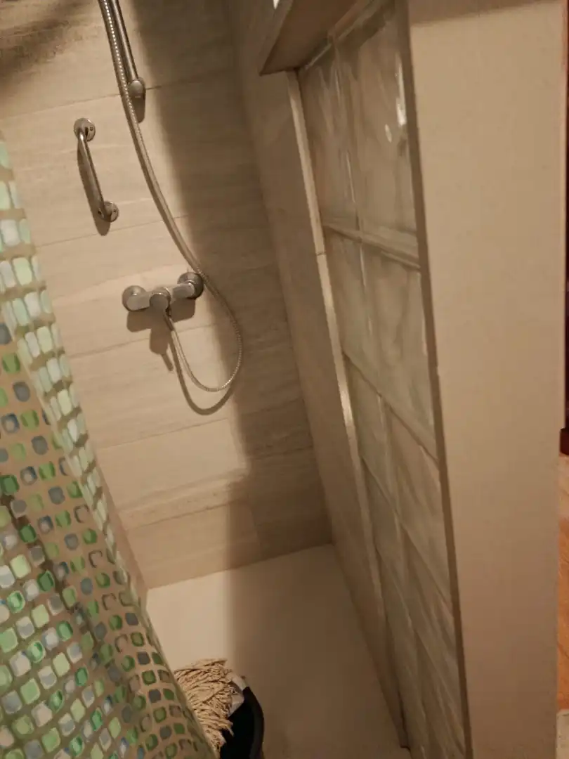 Badezimmer von Wohnung zum Verkauf in El Astillero   mit Heizung, Möbliert und Ofen