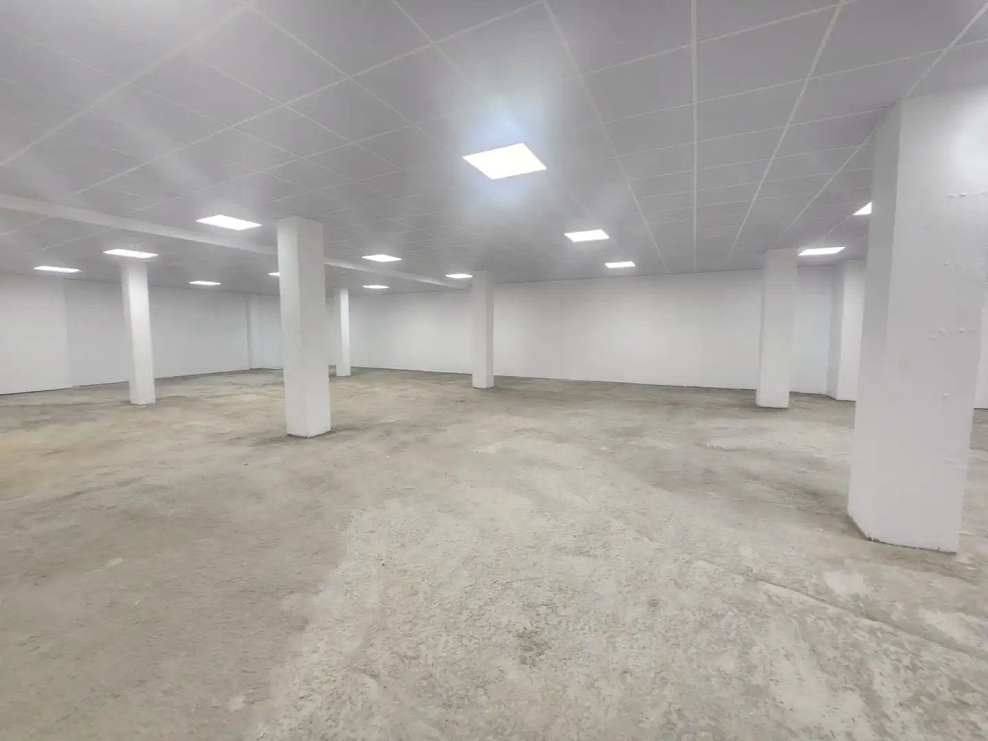 Business premises for sale in Calle Manuel Azaña 9, imagen 4