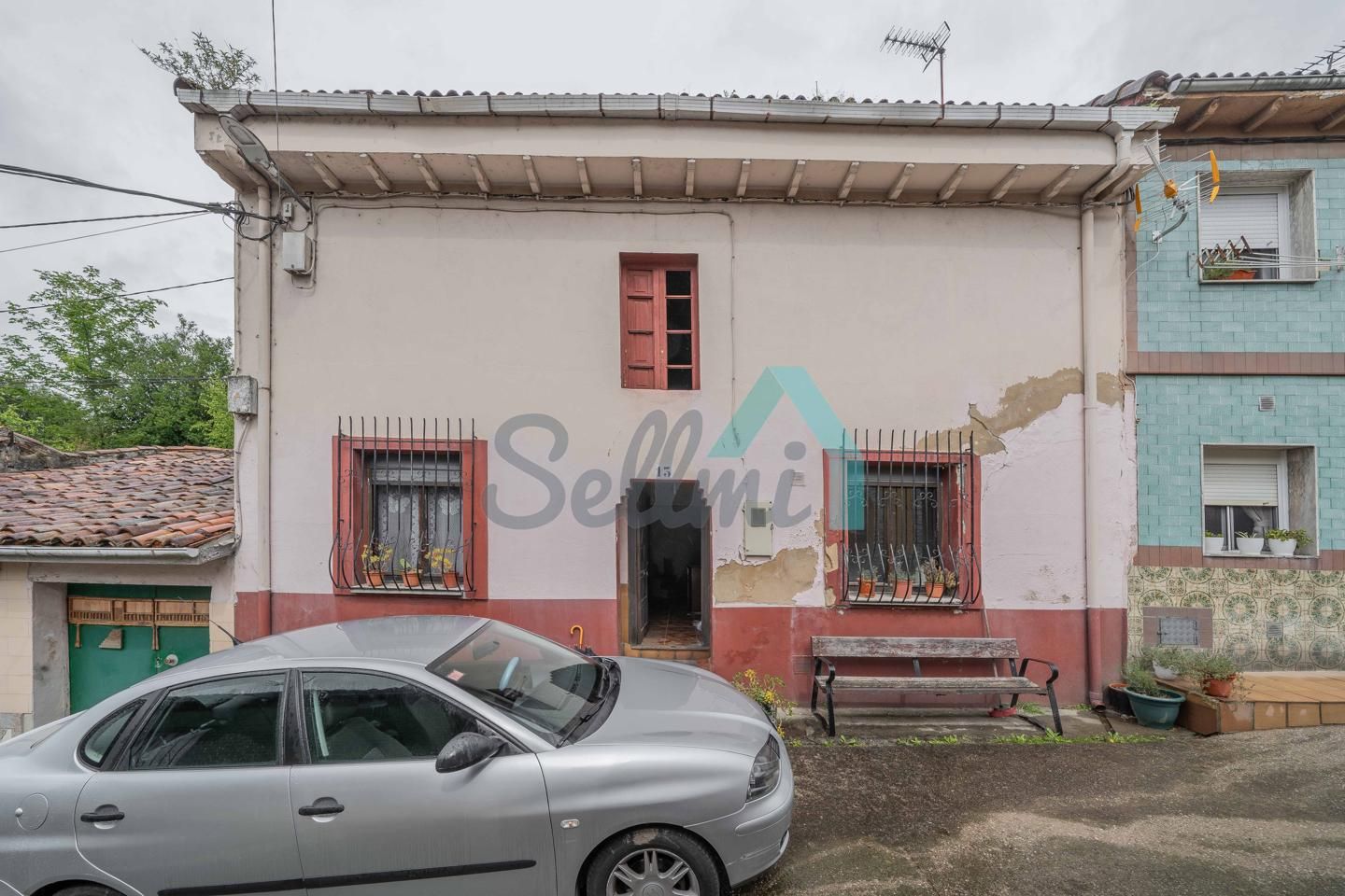 Exterior view of Single-family semi-detached for sale in Langreo