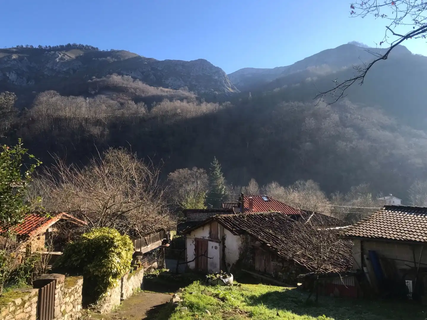 Casa con giardino in vendita a Santianes de Tornín, imagen 6