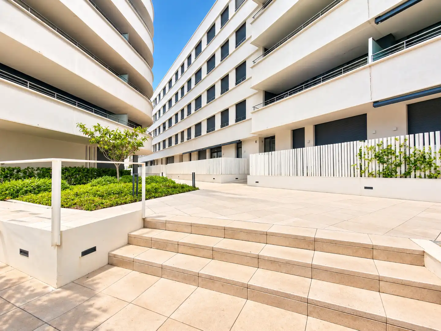Apartment with pool for sale in Carrer del Garbí, imagen 2