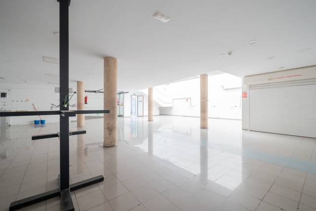 Local comercial en Alquiler en Calle Bentejuí en San Gregorio