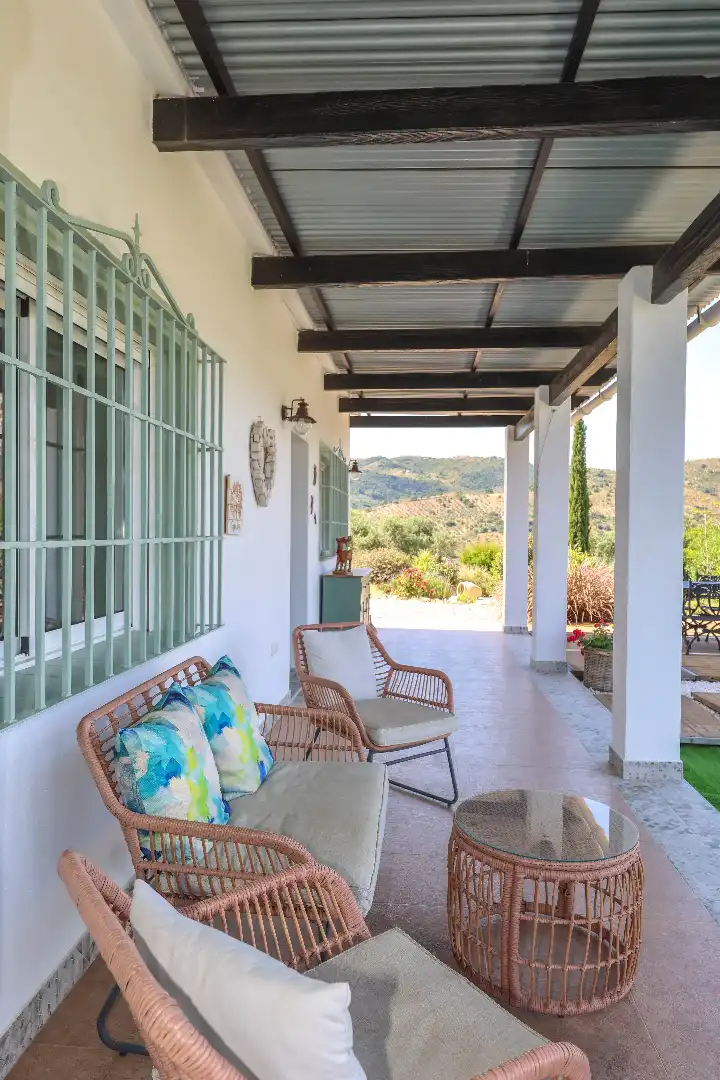 Terrassa de Casa o xalet en venda en Tolox amb Aire condicionat, Jardí privat i Traster