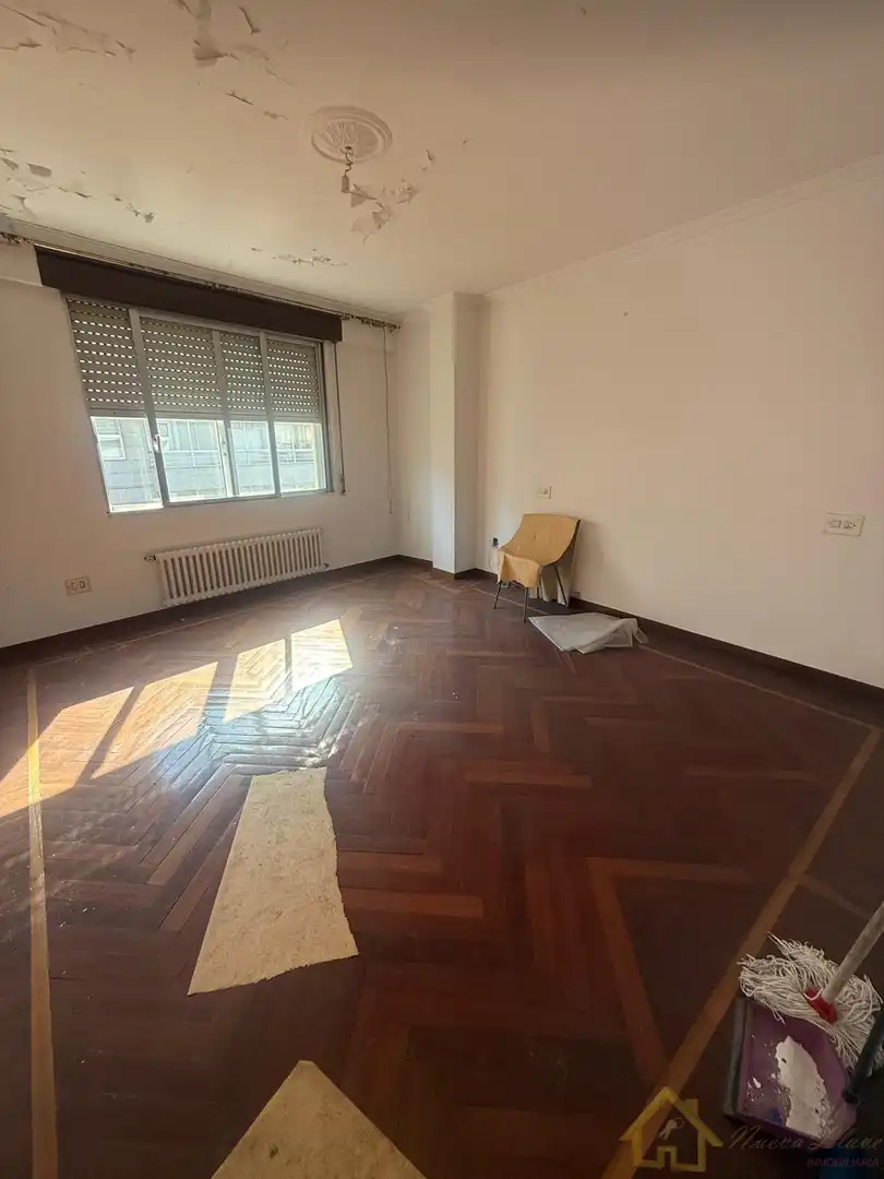 Sala de estar de Piso en venta en Lugo con Calefacción y Terraza