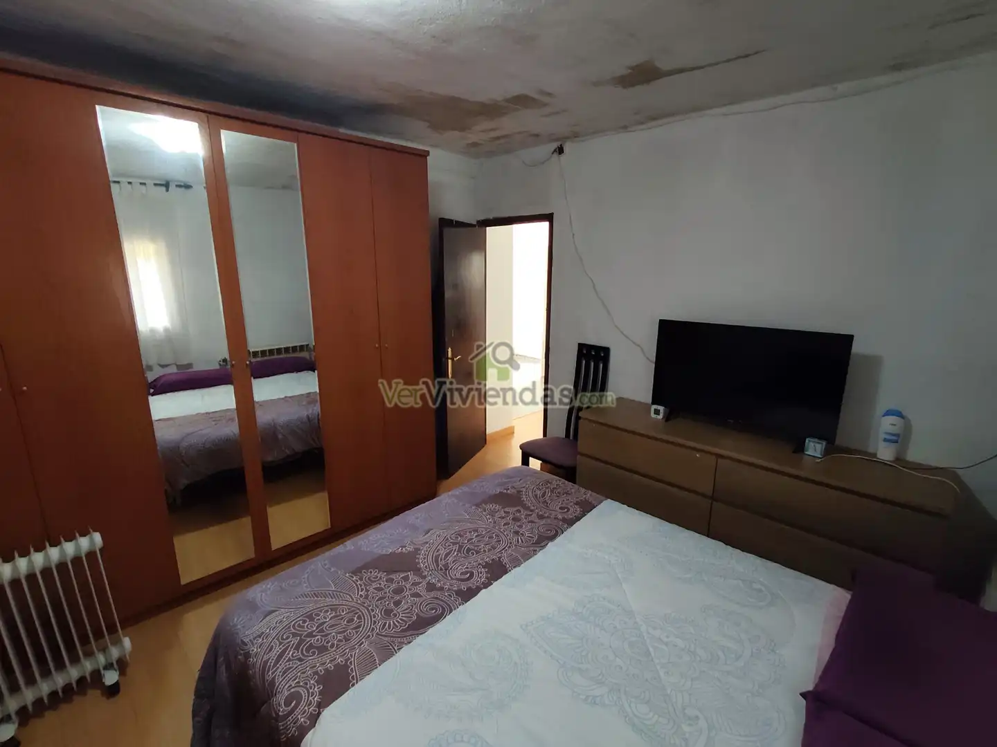 Dormitori de Casa o xalet en venda en Vallirana amb Calefacció, Jardí privat i Terrassa