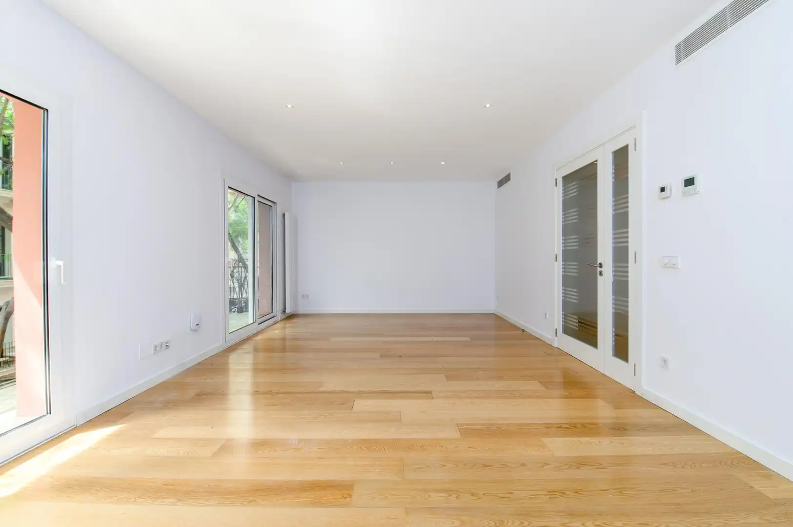 Flat with terrace for sale in BARO DE SANTA MARIA DEL S, imagen 5