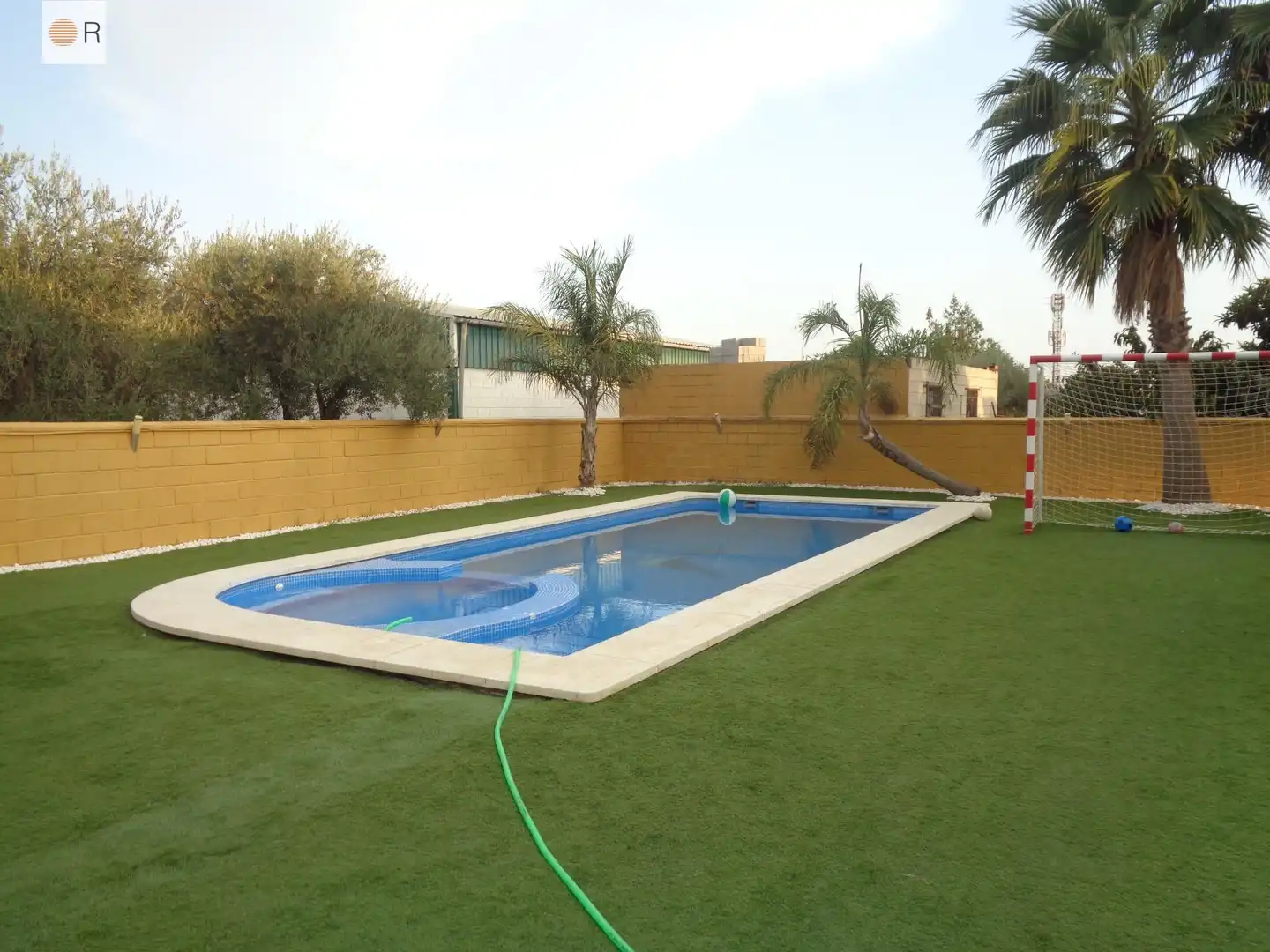 Piscina de Casa o chalet en venta en Córdoba con Aire acondicionado, Jardín privado y Trastero