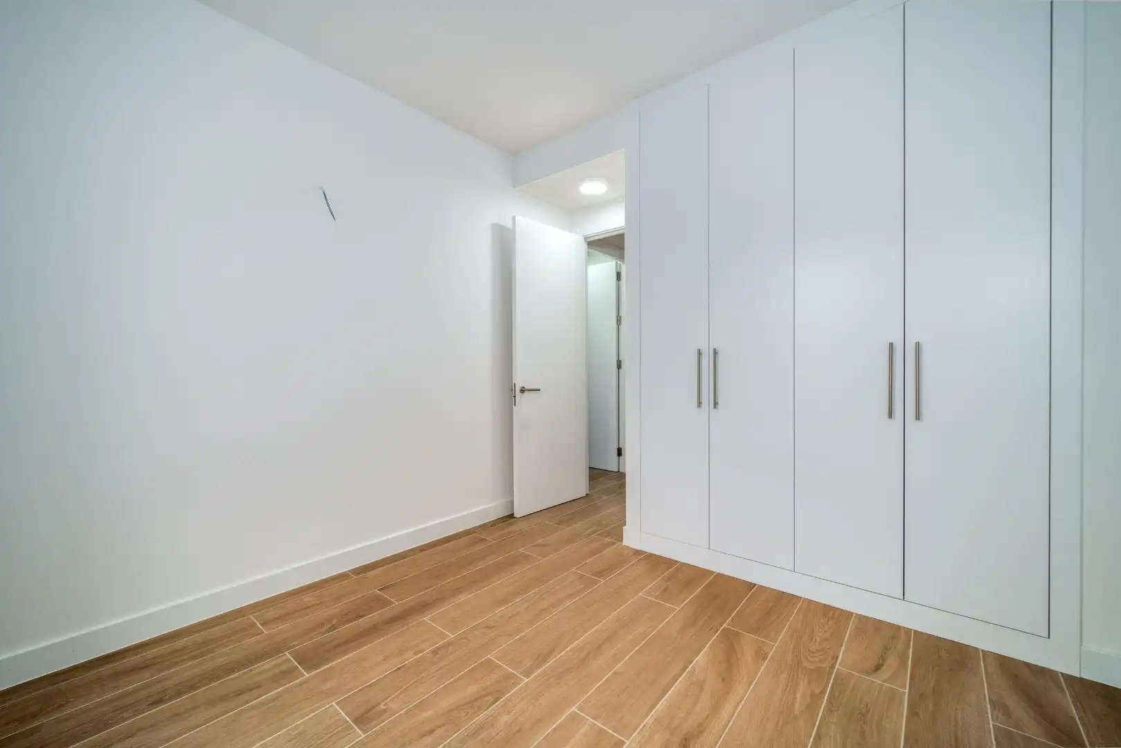 Flat with pool to rent in Cobeña, imagen 16
