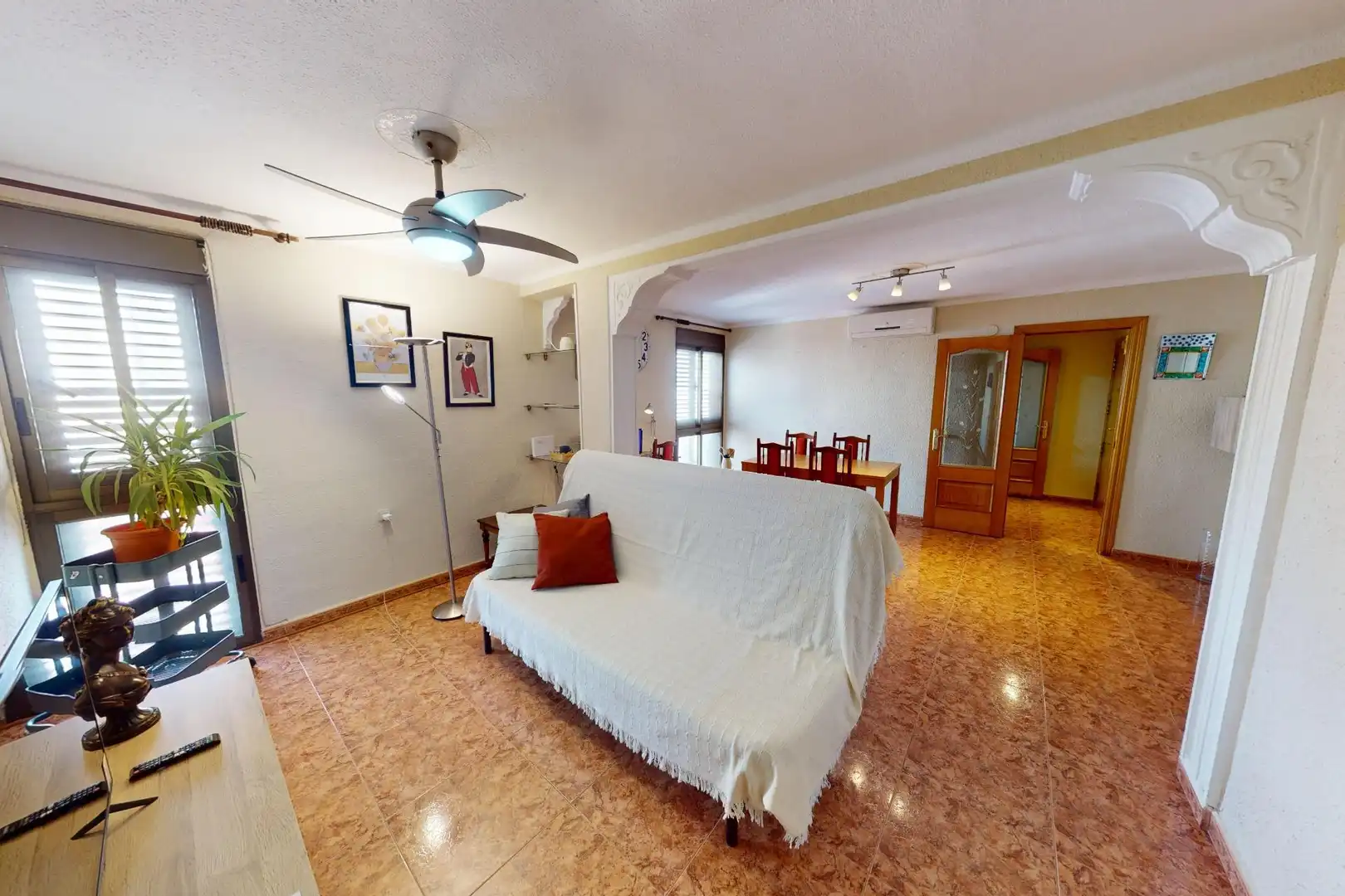 Wohnzimmer von Wohnung zum Verkauf in Valencia mit Klimaanlage