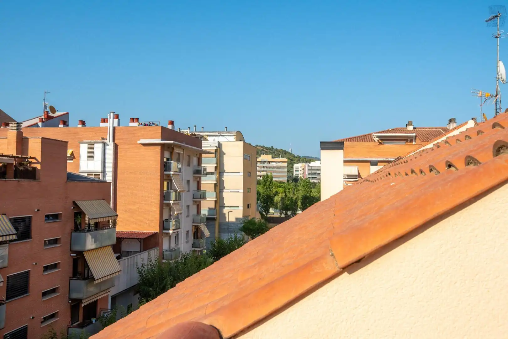 Terrassa de Àtic en venda en Sant Feliu de Llobregat amb Aire condicionat, Calefacció i Jardí privat