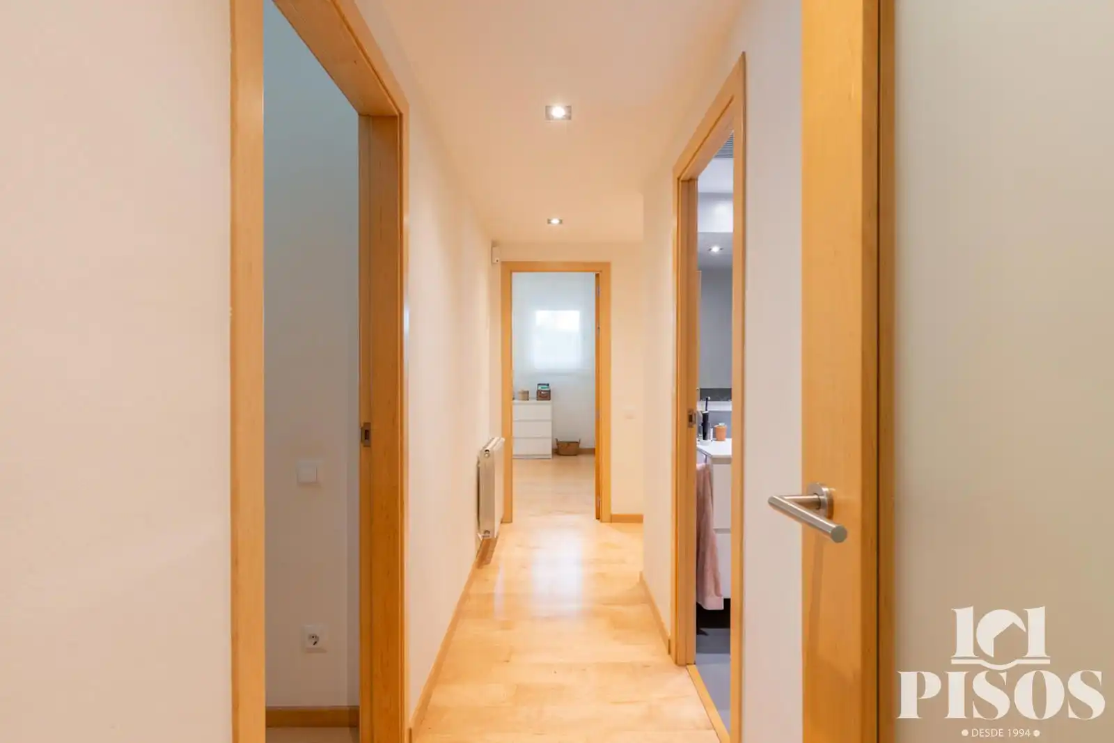 Flat for sale in Sant Cugat del Vallès  with Air Conditioner, Heating and Private garden