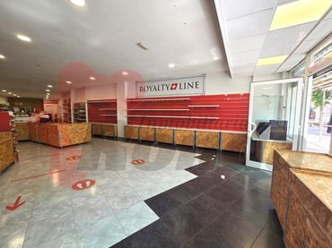 Business premises to rent in Paradai