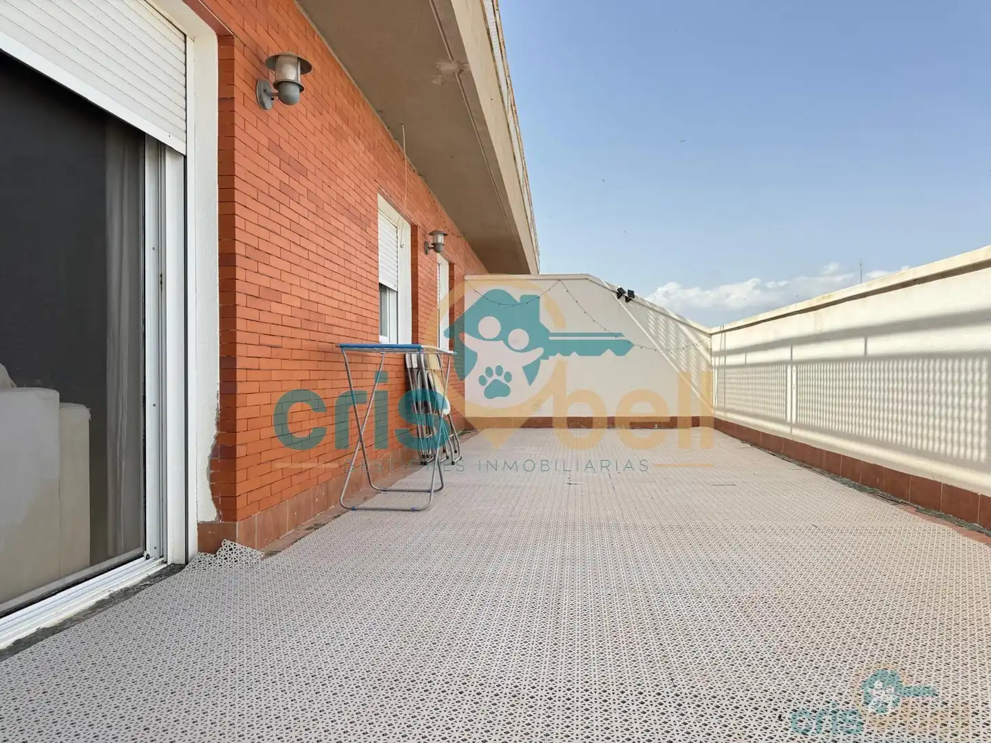Ático con ascensor en venta en Almeria