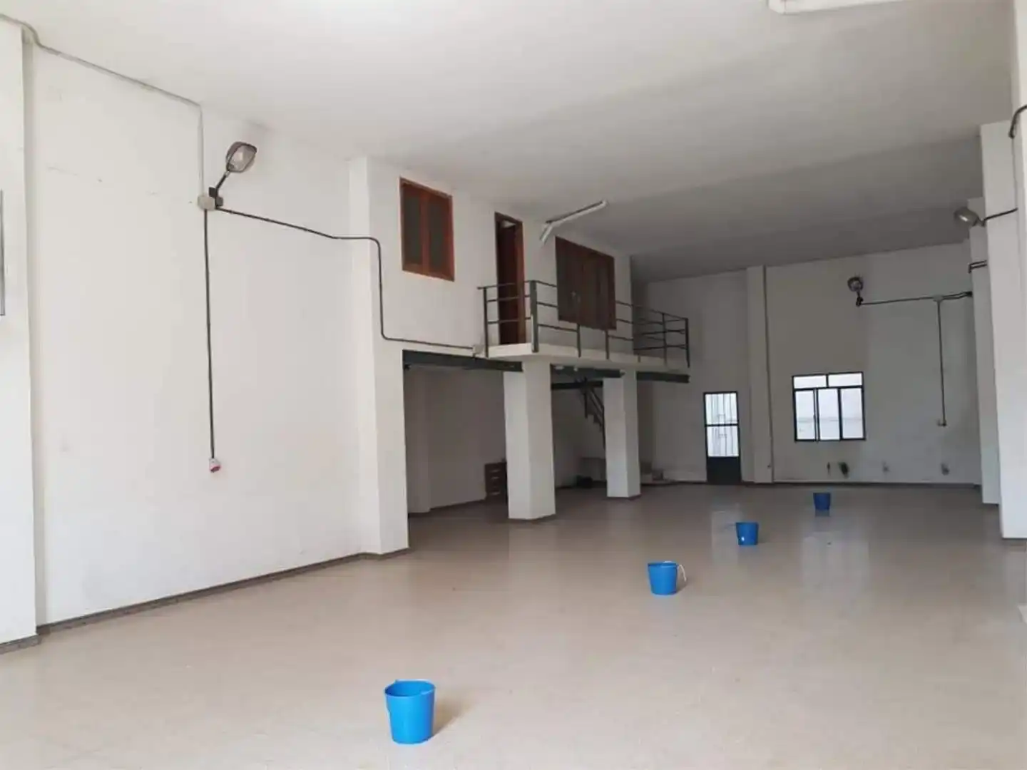 Nau industrial en venda en Villanueva del Arzobispo