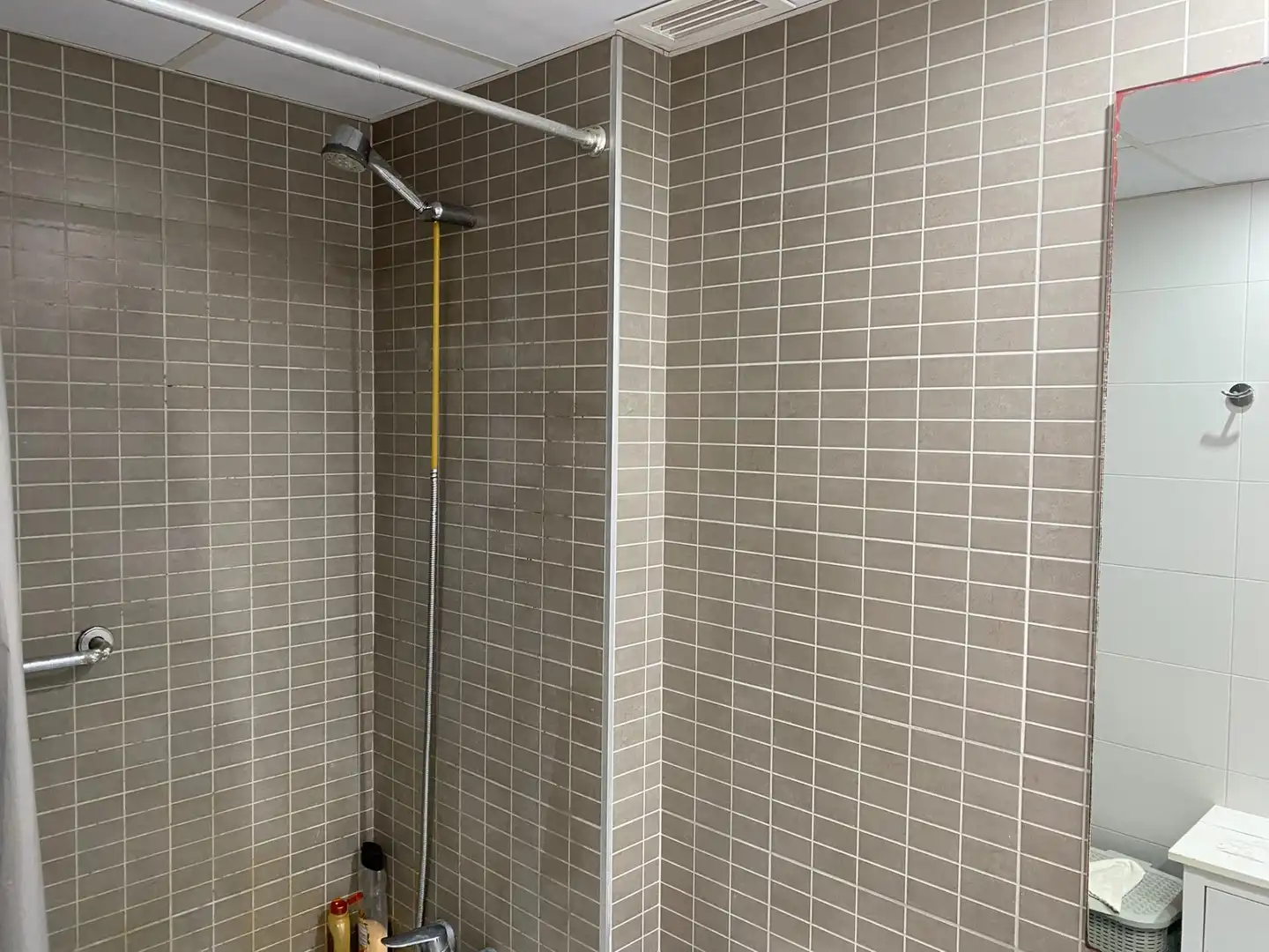Bany de Apartament en venda en Barcelona