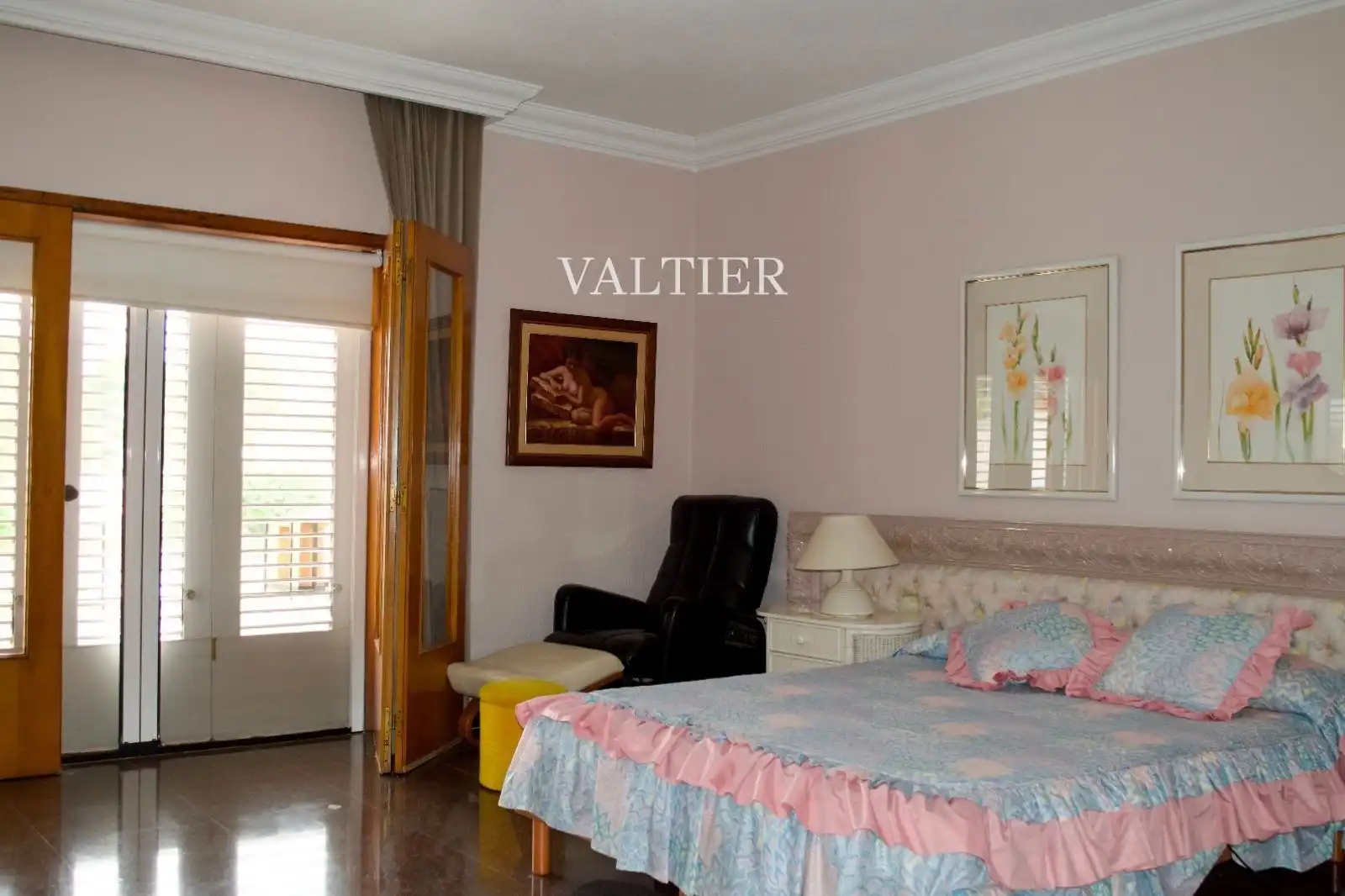 Bedroom of Houses for sale in L'Eliana  with Air Conditioner and Swimming Pool