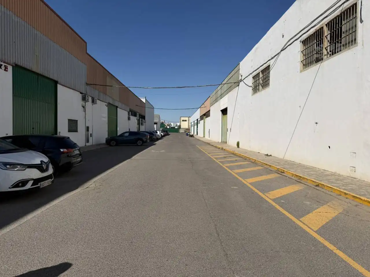 Industrial building to rent in Avenida Juan Ramón Jiménez, imagen 3