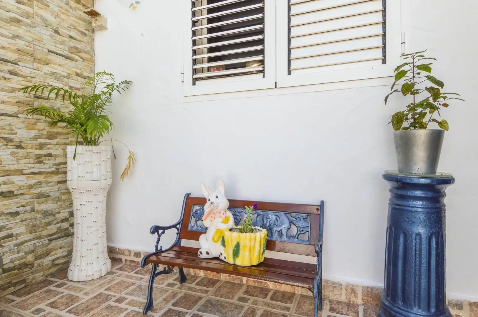 Terrasse von Maisonette zum Verkauf in Mogán mit Klimaanlage, Privatgarten und Terrasse