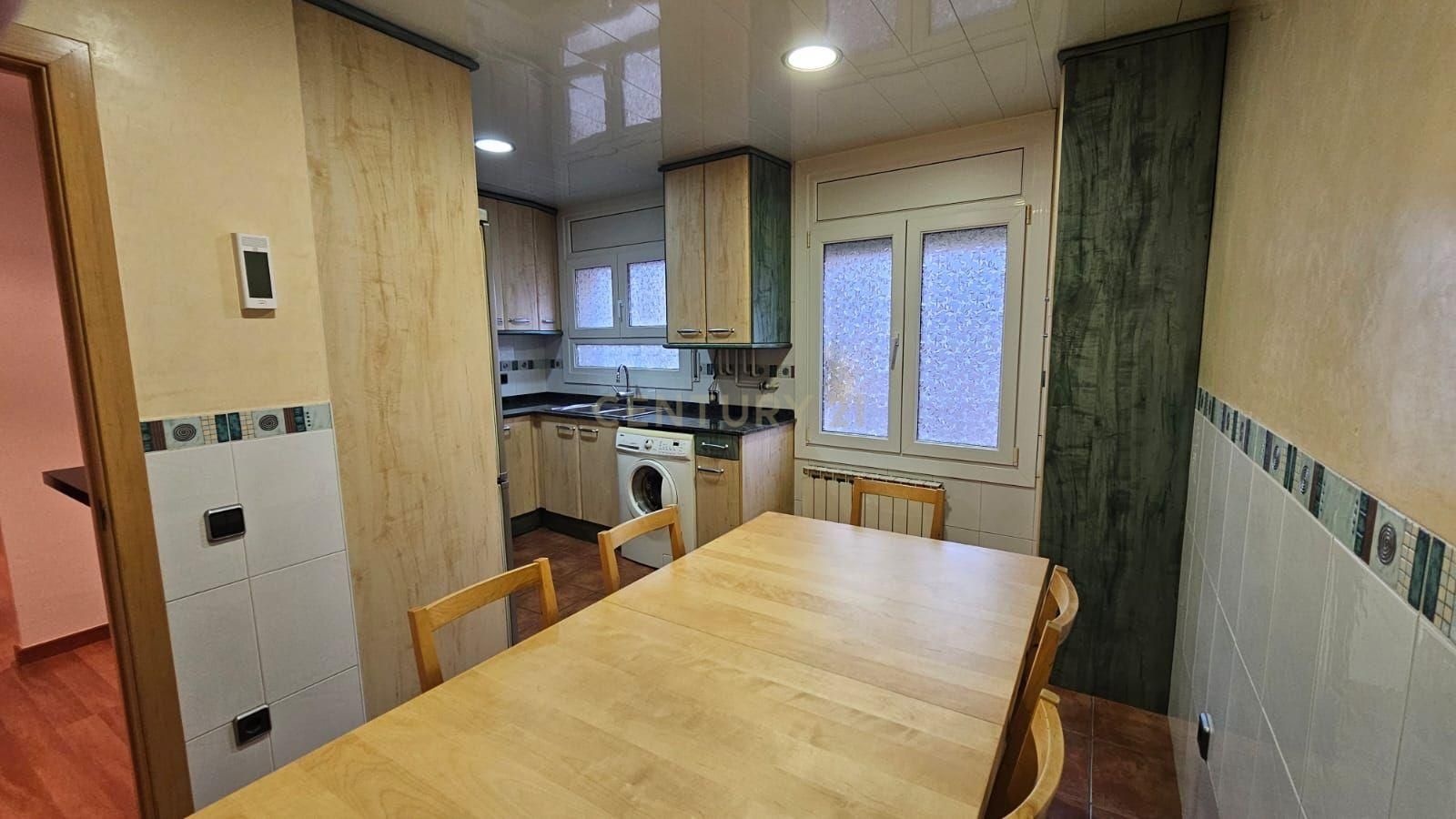 Flat for sale in Santa Perpètua de Mogoda