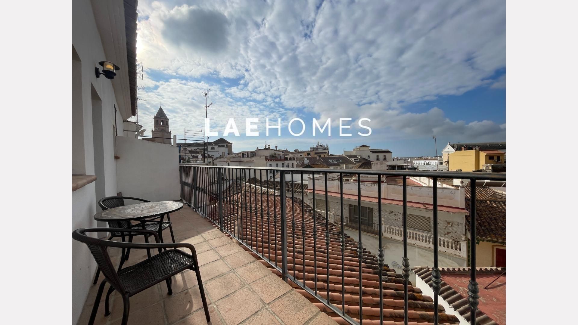 Vista exterior de Àtic en venda en Vélez-Málaga amb Aire condicionat i Terrassa