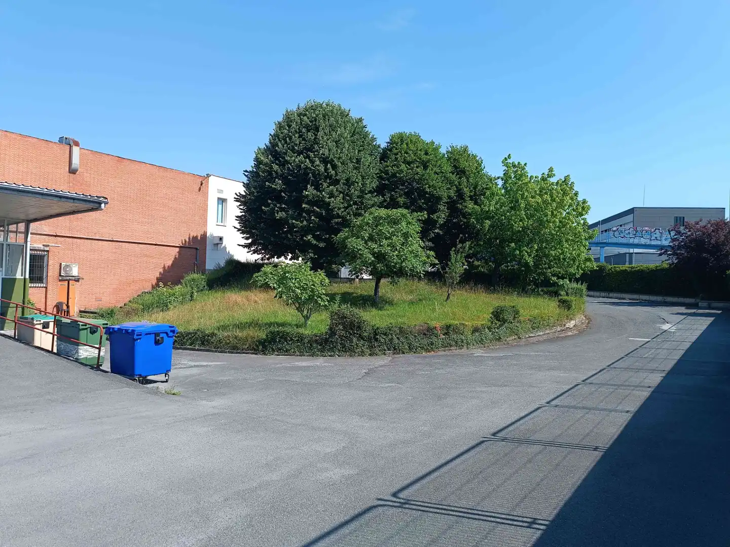 Nave industrial en venta en Derio