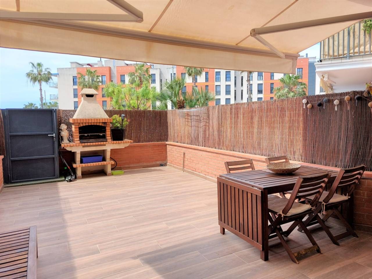 Terraza de Piso en venta en Cubelles con Aire acondicionado, Calefacción y Jardín privado