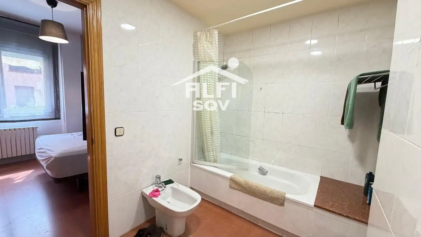 Bany de Pis en venda en Sant Quirze del Vallès amb Calefacció
