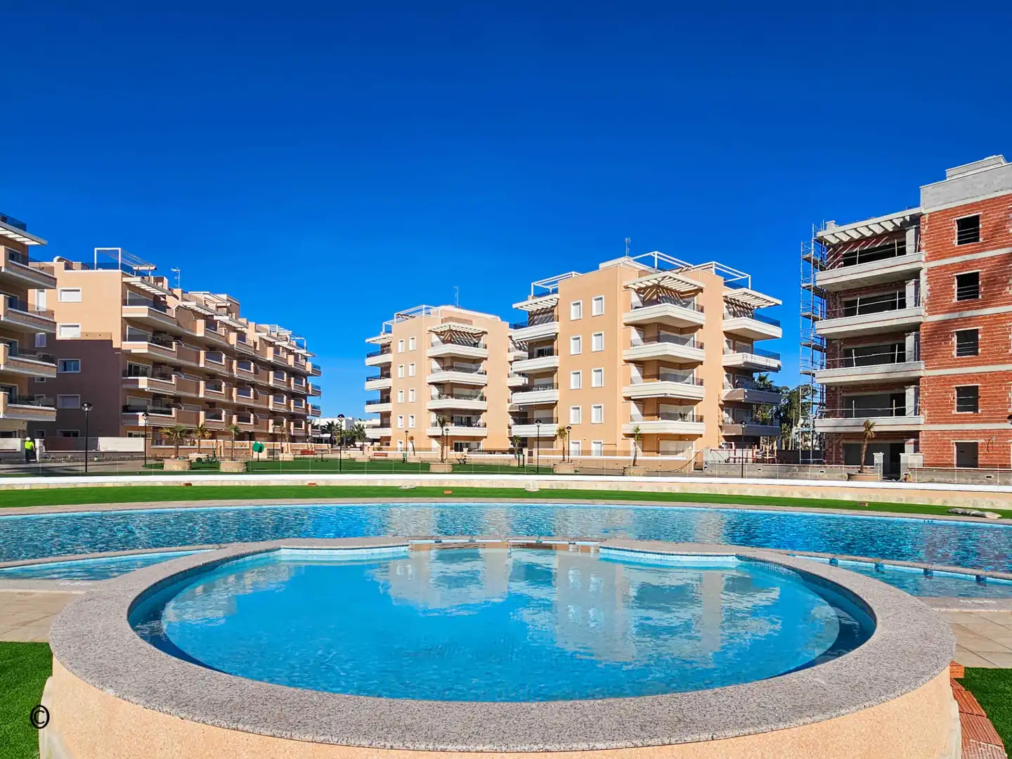 Piscina de Apartamento en venta en Guardamar del Segura con Aire acondicionado, Calefacción y Terraza