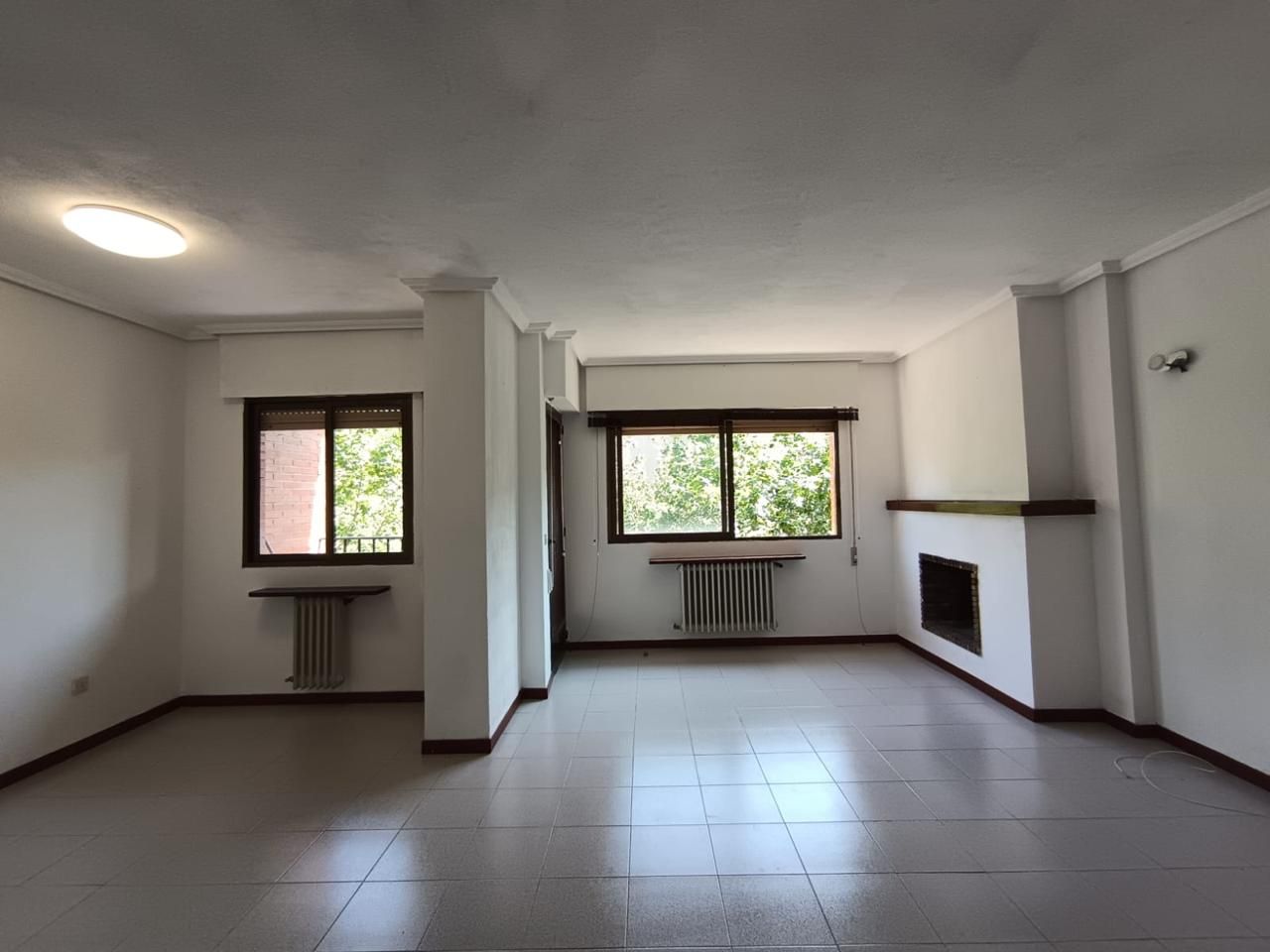 Sala d'estar de Pis de lloguer en Collado Villalba amb Calefacció, Terrassa i Traster