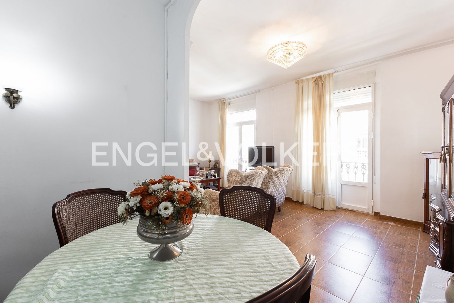 Comedor de Piso en venta en  Valencia Capital con Calefacción y Balcón