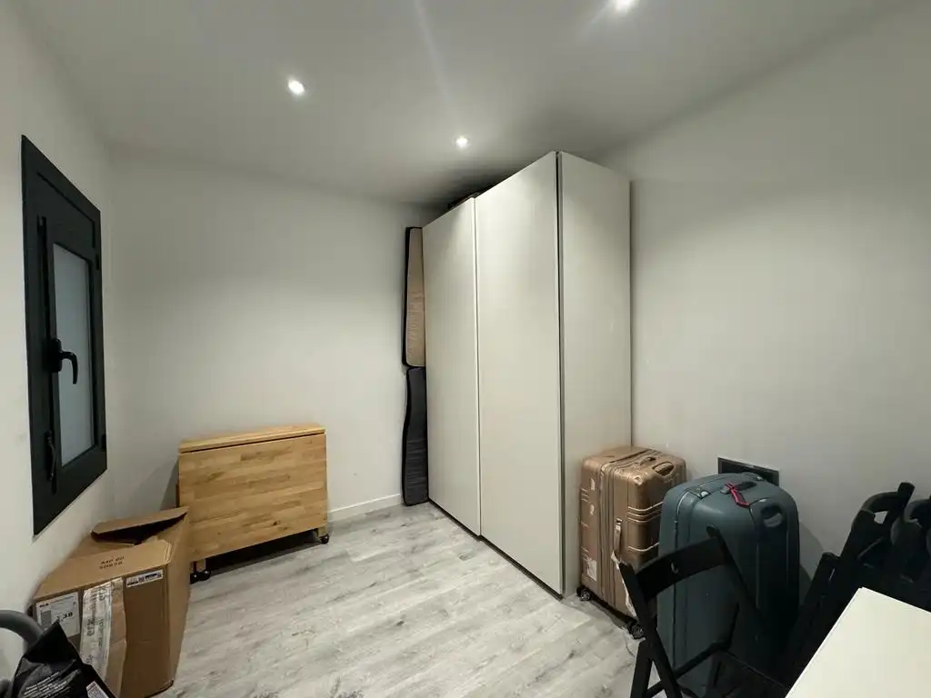 Flat for rent in Barcelona  with Furnished, Oven and Washing machine