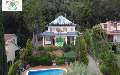 Exterior view of House or chalet for sale in L'Ametlla del Vallès  with Heating, Private garden and Terrace