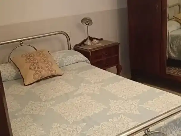 Habitación de Casa adosada en venta en Aldeacentenera con Amueblado y Balcón