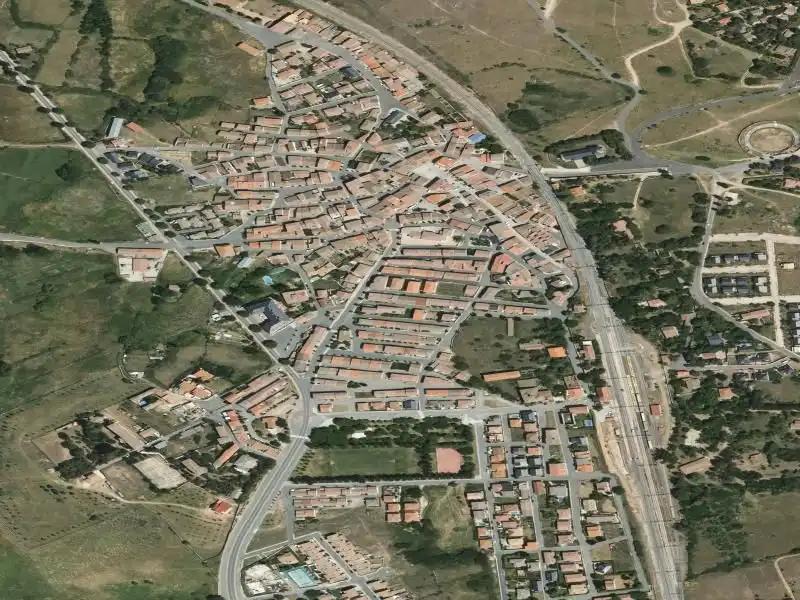 Flat for sale in Navalperal de Pinares