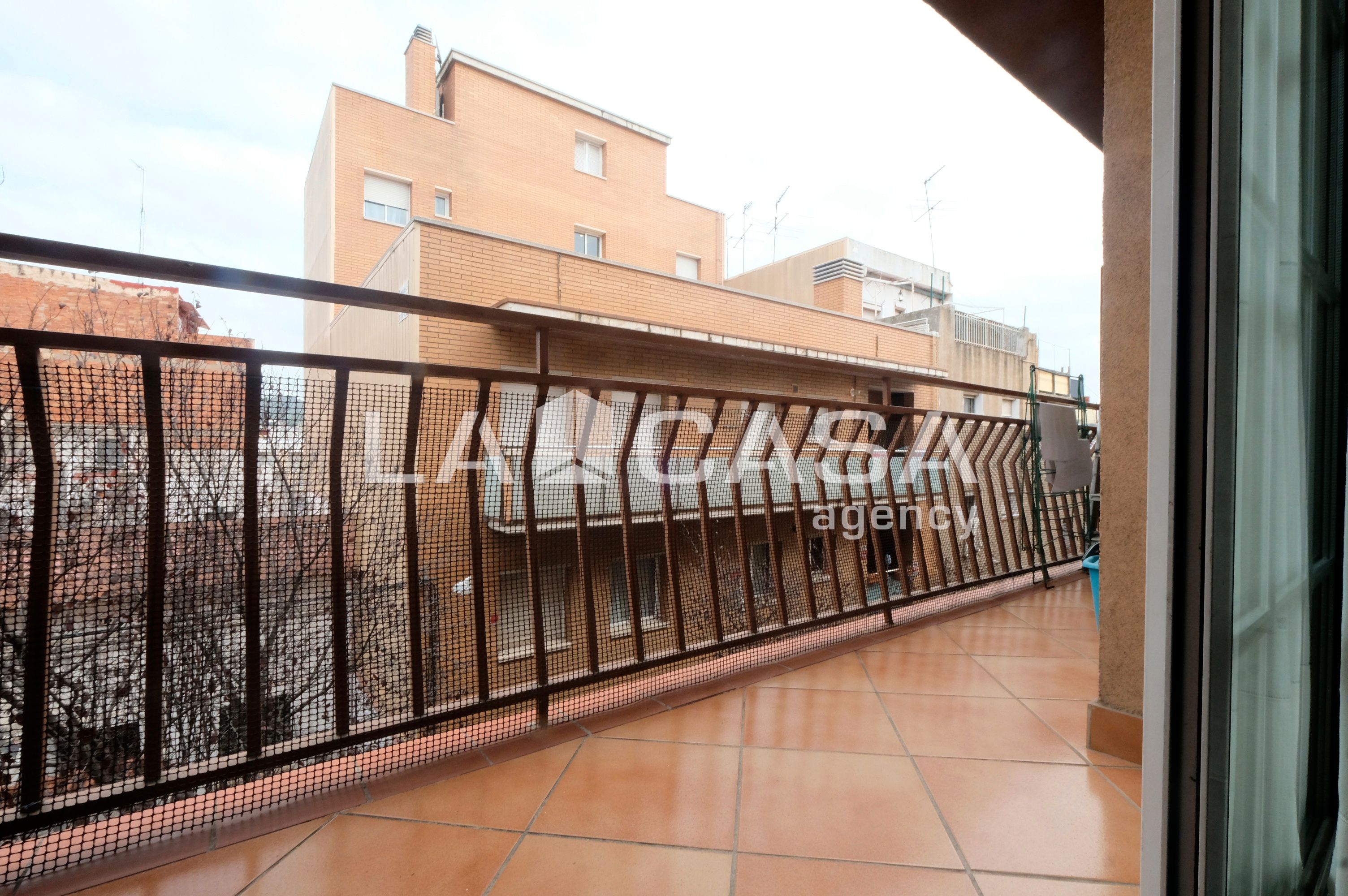 Terrassa de Pis en venda en  Barcelona Capital amb Calefacció i Balcó