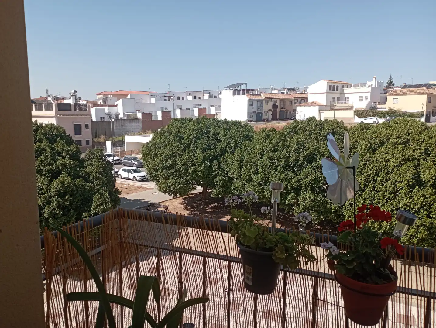 Exterior view of Flat for sale in Alcalá del Río  with Storage room and Furnished