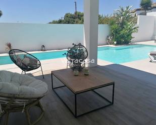 Terrace of House or chalet for sale in Chiclana de la Frontera  with Air Conditioner, Heating and Private garden