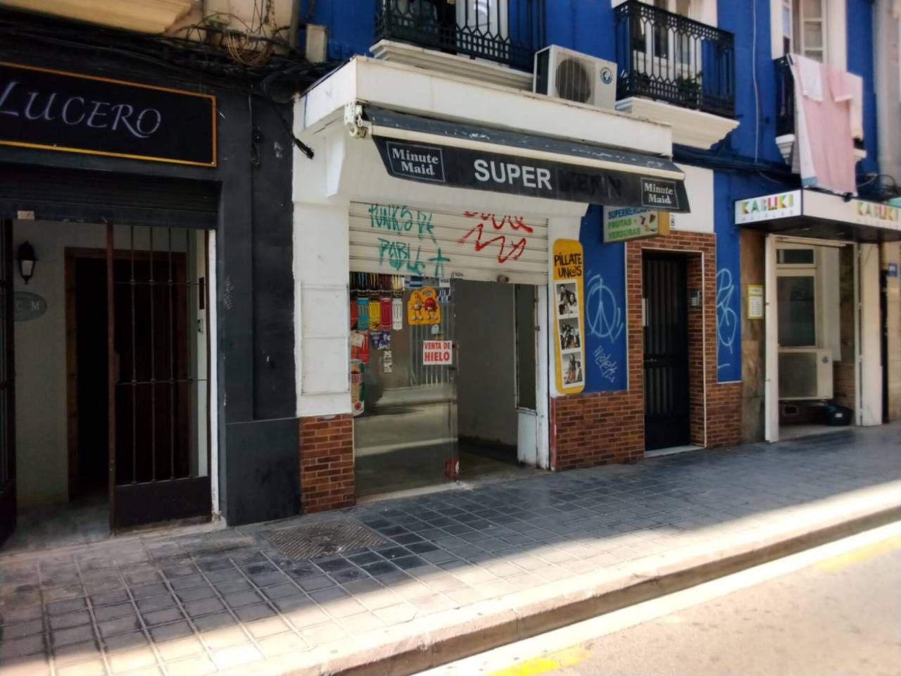 Local en venta en  Valencia Capital con Aire acondicionado