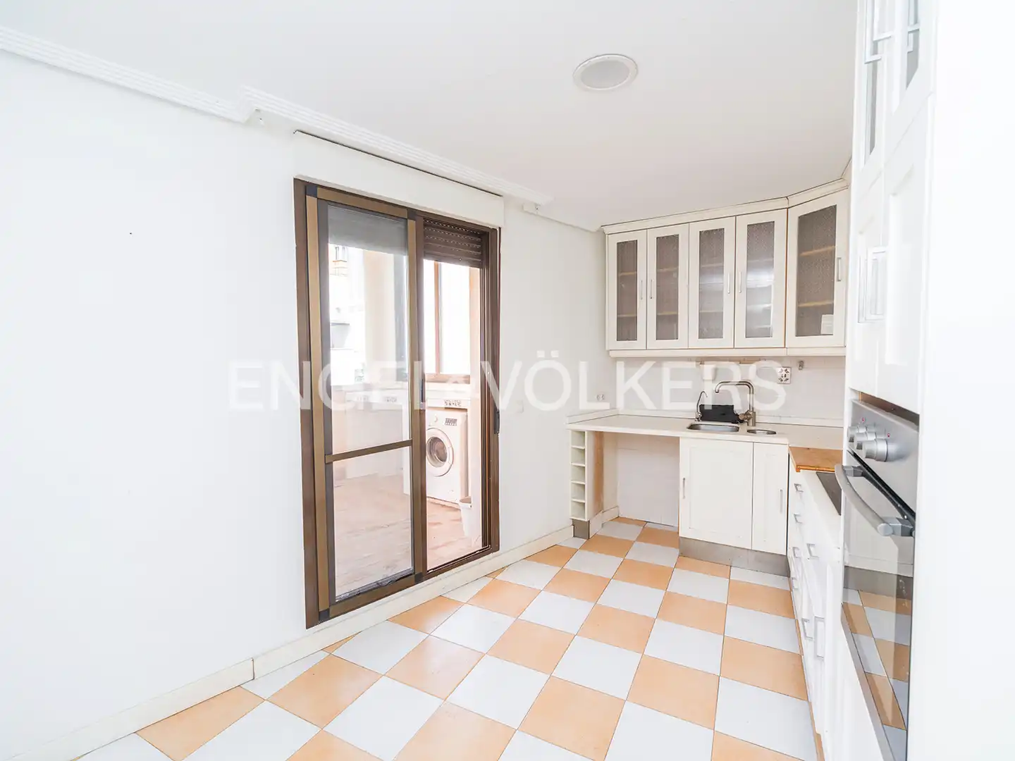Balcony of Attic for sale in Alicante / Alacant  with Heating and Terrace