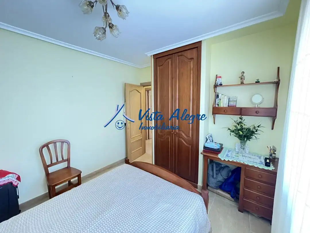 Bedroom of Detached homes for sale in Haro  with Heating, Parquet flooring and Terrace