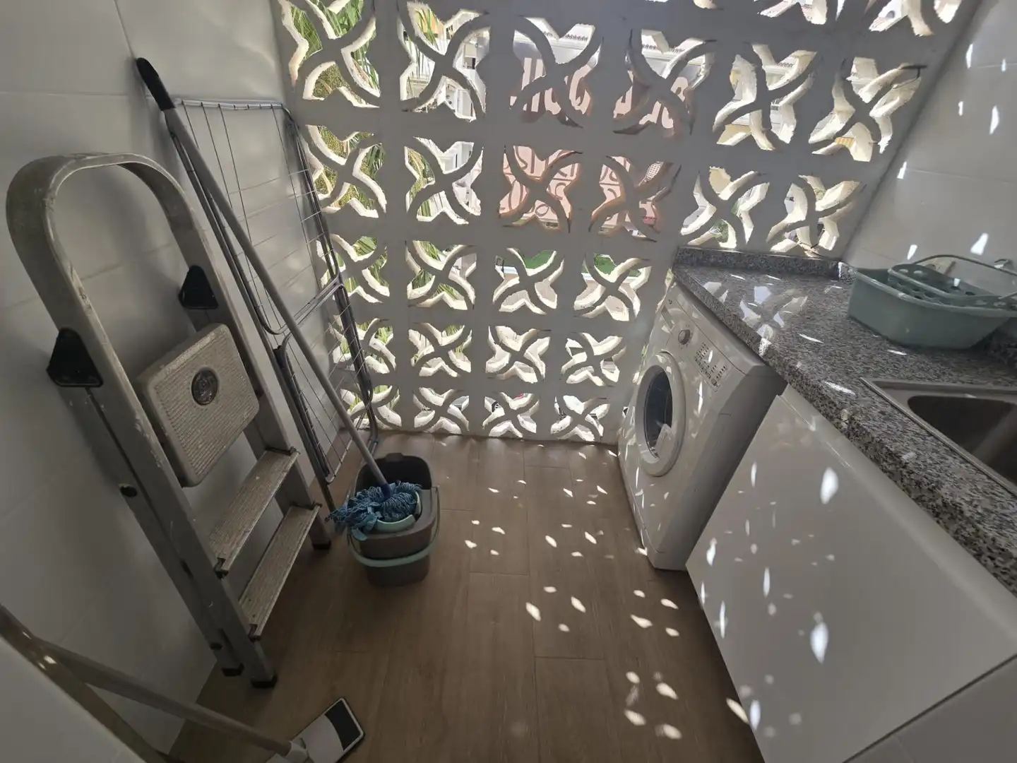 Terrasse von Wohnung zur Miete in Torremolinos mit Klimaanlage, Terrasse und Möbliert