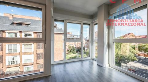 Photo 5 of Flat to rent in Corralejos - Campo de las Naciones, Madrid