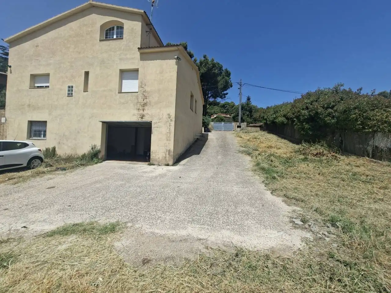 Parking de Casa o chalet de alquiler en Sant Llorenç Savall con Aire acondicionado, Calefacción y Jardín privado
