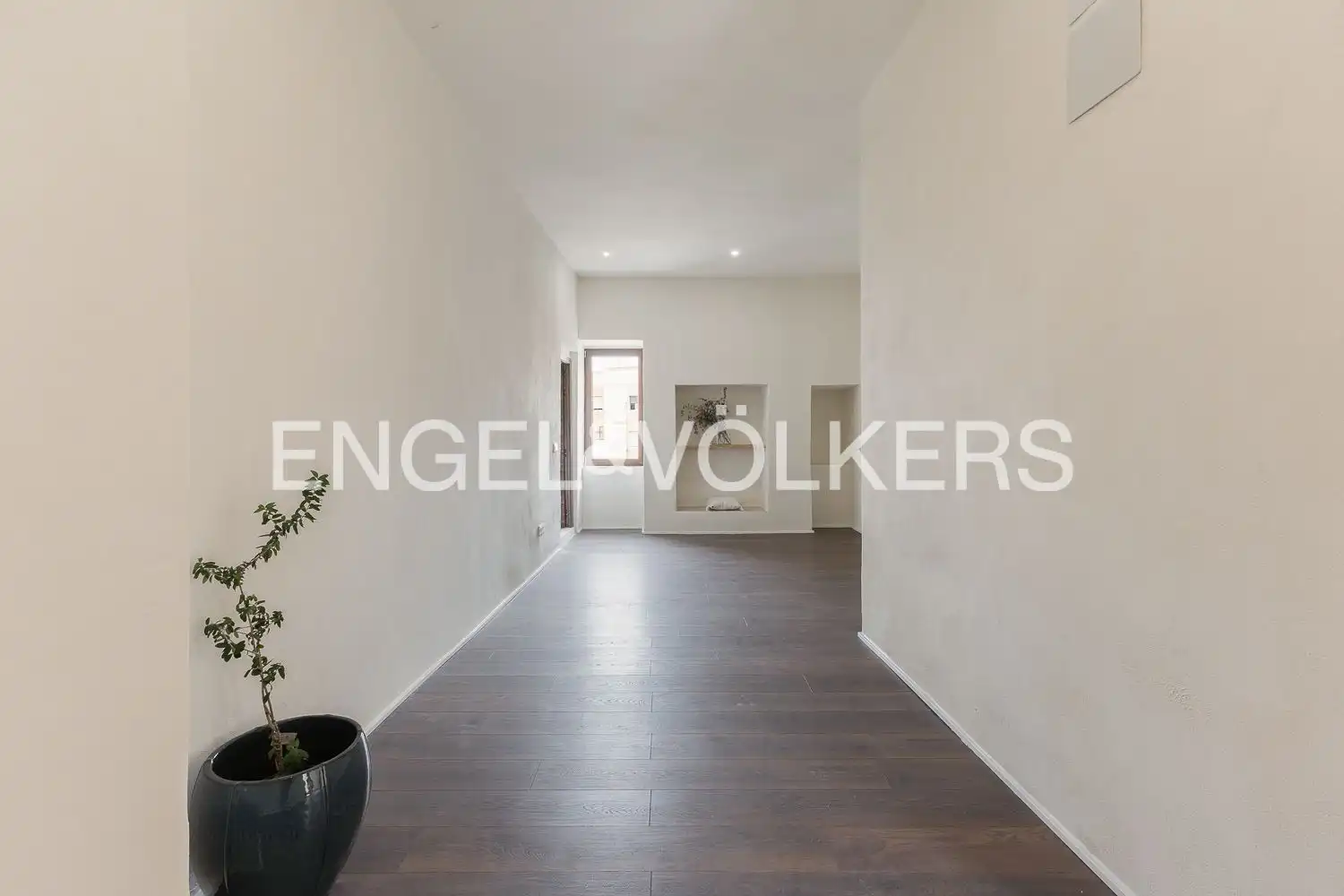 Casa adosada en venta en Náquera con Calefacción, Parquet y Terraza